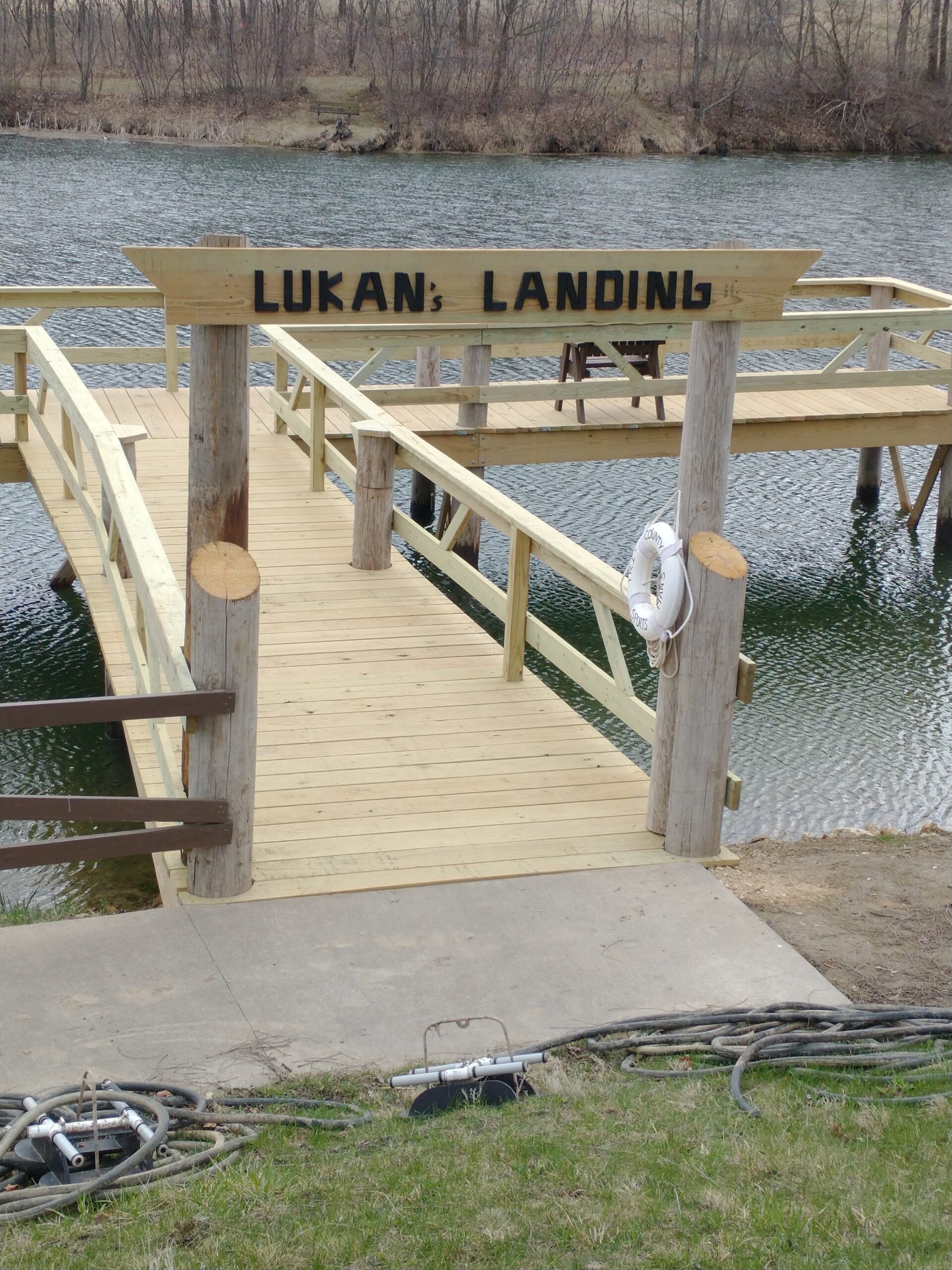 Landing entrance